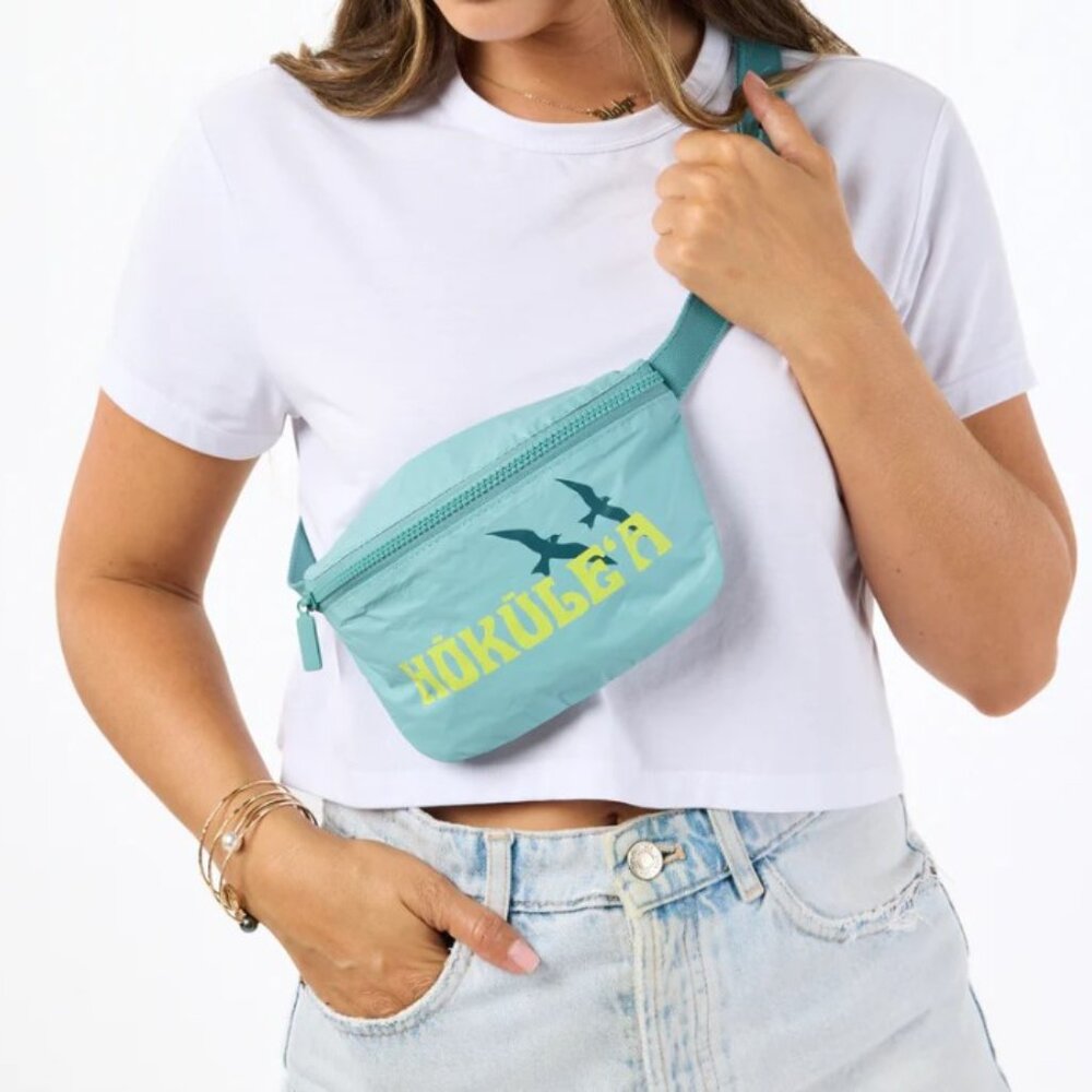 ALOHA Collection HOKULEA Fanny Hip Pack Hawaiian canoe Limited Edition